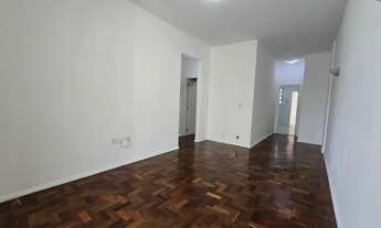 Imagem 4: Amplo apartamento com 2 quartos e vaga de garagem