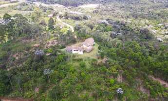 Imagem 3: Casa com vista direta para Pedra Azul e Forno Grande