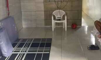 Imagem 3: 02- CASA NA VILA EMBRATEL