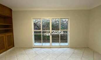 Imagem 2: Casa estilo sobrado com 4 dormitórios à venda, 266m² por R$ 950.000 - Centro (Fundinho)