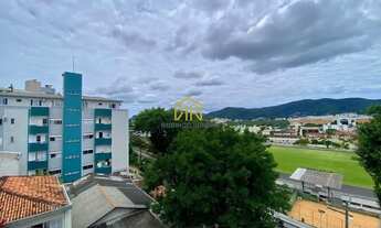 Imagem 4: MORE NO MELHOR BAIRRO DE FLORIPA - TRINDADE