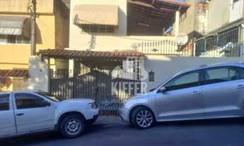 Imagem: Casa com 3 Quartos à venda, 240 m² por