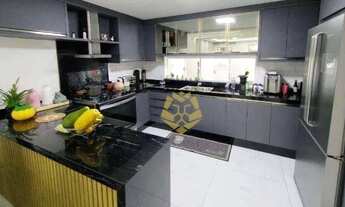 Imagem 5: Sobrado de Alto Padrão em Condomínio Fechado- 3 dormitórios à venda, 126 m² por R$ 799.000