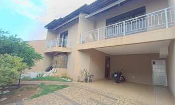 Imagem: Sobrado De 4/4 Sendo 2 Suites Plenas Sozinho