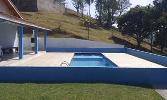 Imagem 2: Linda chácara (aceita permuta), possui com casa, piscina e salão de festas, Bairro dos Fre