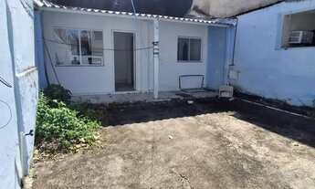 Imagem: Casa com 2 quartos em Venda da Cruz - São