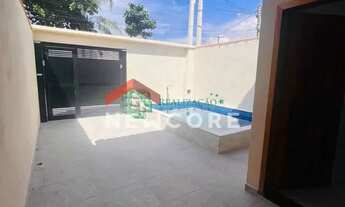 Imagem 2: Casa em Rua Geysa Marcok - Balneario Plataforma - Mongaguá/SP