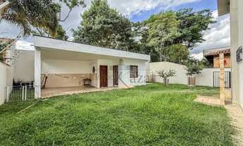 Imagem 3: Sobrado para venda tem 330 metros quadrados com 6 quartos