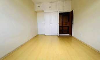 Imagem 4: Apartamento com 2 dormitórios para alugar, 66 m² por R$ 1.576,83/mês - Centro - Juiz de Fo