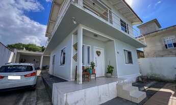 Imagem 4: Excelente casa na região da Serraria com 03 dormitórios, 01 suíte e piscina