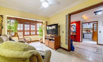 Imagem 3: Casa com 3 suítes, 4 vagas e pátio com piscina no Bairro Boa Vista