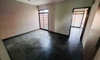 Imagem 6: Casa sobrado de 259m² com 03 quartos sendo 01 suíte para locação e venda - Nova Aliança