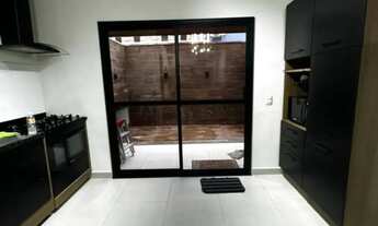 Imagem 7: Seu Novo Lar: Linda Casa em Condomínio Serra Vista à Venda!