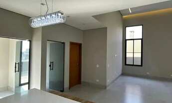 Imagem 7: Casa Sobrado invertido com área útil 235 m², com 3 suítes. Móveis planejados e climatizada