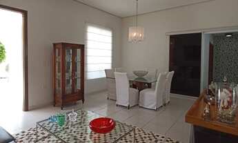 Imagem 4: VALOR PROMOCIONAL! Casa de condomínio fechado, com piscina