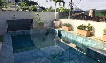 Imagem 3: Agatê Imóveis vende maravilhosa Casa Triplex - Camboinhas - Niterói por R 3.300.000,00