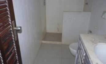 Imagem 10: Boa casa, de esquina, perto do colégio GayLussac