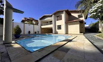 Imagem: Alugo casa com 8 quartos no bairro Luciano