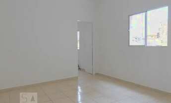 Imagem 2: Casa para Aluguel - Conceição, 1 Quarto, 75 m2