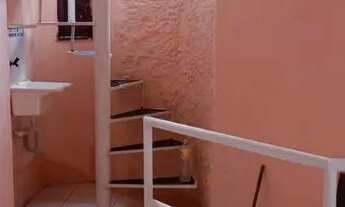 Imagem 2: Vendo esta casa Casa com 1 dormitório