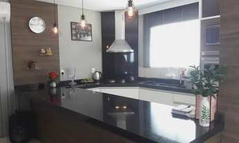 Imagem 2: Sobrado para venda possui 80 metros quadrados com 3 quartos