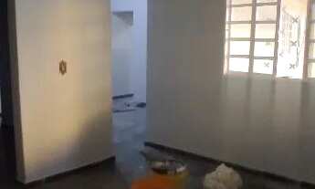 Imagem 4: Casa 2 quartos + 2 vagas de garagem qnn 2 perto do beber house