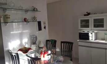 Imagem 4: Vendo Casa, Caruaru, 2Qts, Suíte, 120m², Nascente, Varanda, Vaga 3 Carros, Reformada, Pron