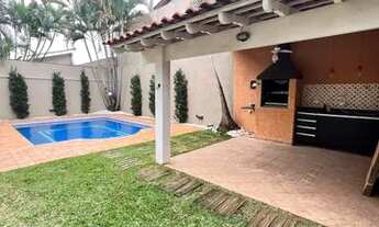 Imagem 5: Casa no residencial 5 para aluguel tem 390 m² com 4 quartos , sendo 2 suítes com piscina
