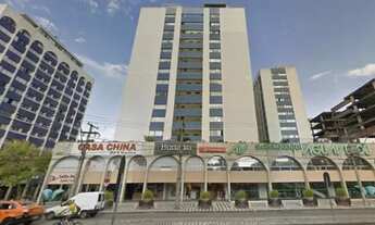 Imagem 2: Apartamento dentro do shopping Água Verde - Curitiba - PR