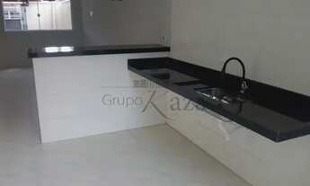 Imagem 2: Casa Padrão em Jacareí