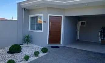 Imagem 2: Excelente sobrado no centrinho de Itajuba, distante apenas 250m da praia!