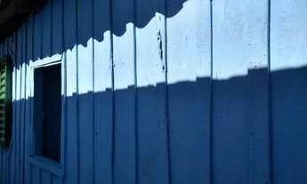 Imagem 2: Casa de Madeira / Salão Comercial Bairro Tiradentes