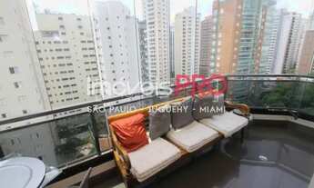 Imagem 6: Maravilhoso apartamento de 210m² reformado em Moema Índios