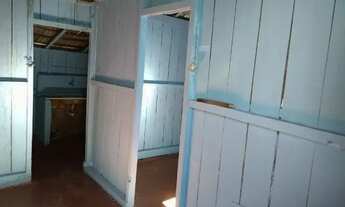 Imagem 6: Casa de Madeira / Salão Comercial Bairro Tiradentes