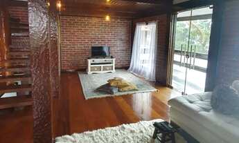 Imagem 7: Casa de Condomínio com 3 Quartos para Alugar em Arujá Country Club, 275 m²