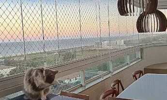 Imagem: De frentão, com 72m², varanda enorme