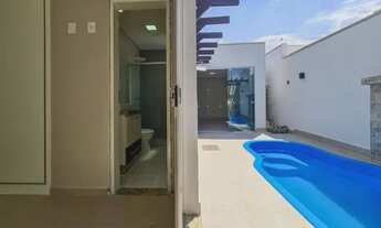 Imagem 2: Casa para venda com 160 metros quadrados com 3 quartos em Centro - Bertioga - SP