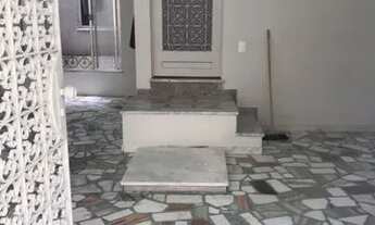 Imagem 1: Alugo, Otima casa de 8 quartos sendo 1 suite, Botafogo com 336 m2