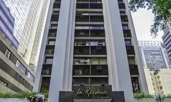 Imagem 2: Flat disponível no La Residence Paulista, com 40m², 1 dormitório e 1 vaga de garagem