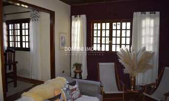 Imagem 4: Casa à Venda com Preço de Oportunidade na Região da Abernéssia - Campos do Jordão/SP