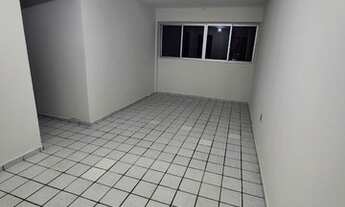 Imagem 2: Apartamento SOMBRA no Morada dos Colibris por trás da UnP Roberto Freire PARA ALUGAR RÁPID