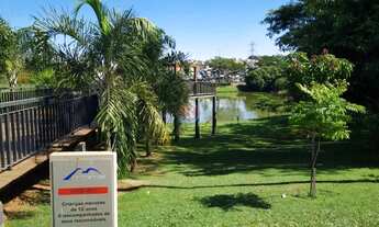 Imagem: Terreno de Condomínio com 0 quarto, Residencial