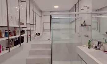 Imagem 2: Alto Padrão na Cidade Alpha 5 Quartos, Suíte Master com Hidro e Piscina