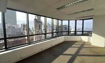 Imagem 5: Sala comercial 154m2 com vista privilegiada de frente para a baia de Guanabara com 2 banhe