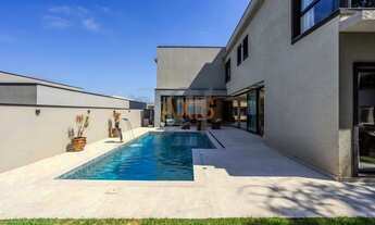 Imagem 2: Casa de 4 Suítes no Condomínio Paysage Evergreen