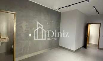 Imagem 7: Linda casa para venda no Jardim Itália com 106 metros quadrados com 3 quartos sendo um suí