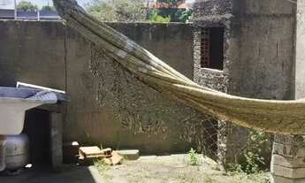 Imagem: Kitnet na trilha para praia