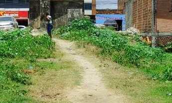 Imagem 2: Imóvel com terreno na avenida principal do Fernando Collor