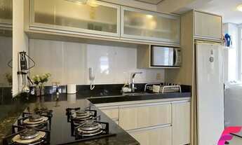 Imagem 2: Apartamento 2 quartos e semi-mobiliado a 300 metros da areia no Novo Campeche