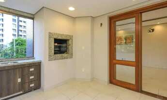 Imagem 2: Excelente apartamento 3 suítes no Petrópolis, 163m² de área privativa!